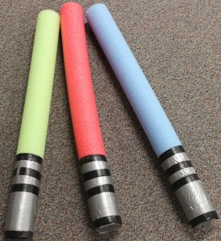 Rodas da Diversão - Lego SW - Pool Noodles Lightsaber