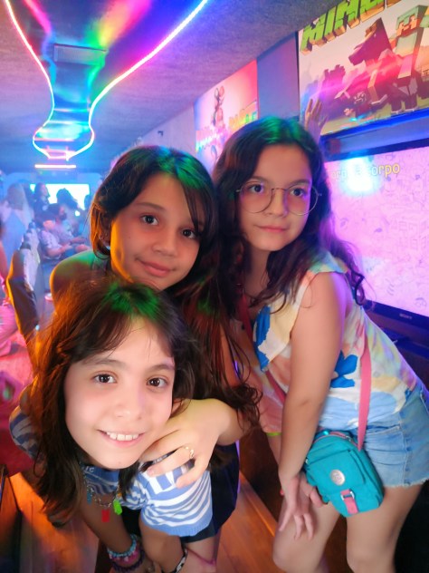 Meninas ônibus games 